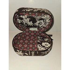 Vera Bradley Quilted Oval Hard Case Jewelry Box, Travel Case, Organizer.